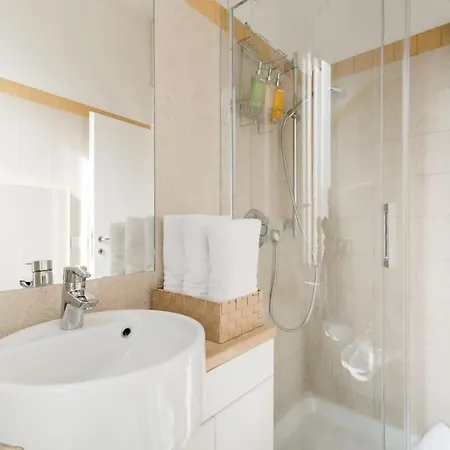 Brightful Boutique In The Heart Of Trastevere Apartment *