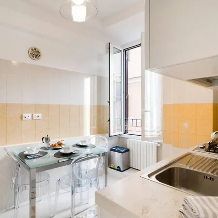 Apartment Brightful Boutique In The Heart Of Trastevere